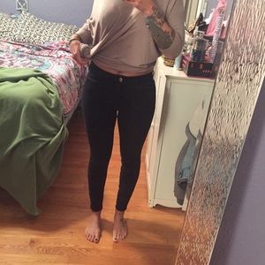 American Eagle super stretchX4 Hi-Rise black jean